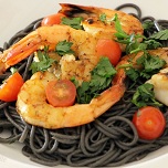 Spaghetti à l'encre de seiche